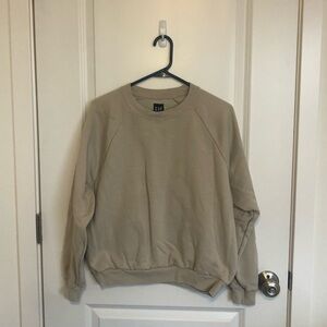 Gap Tan Brown Crewneck Vintage Style